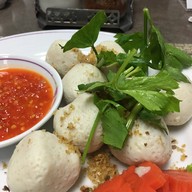 ภัตตาคารเยลโล ออร์คิด