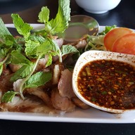 เมนูของร้าน ร้านอาหารดงตาล ณ รำเพย