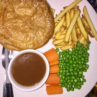 เมนูของร้าน The U.n Irish Pub And Restaurant