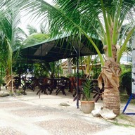 Melayu Samui Seafood & Resort เกาะสมุย