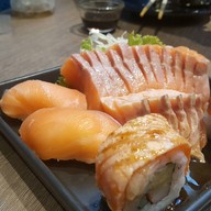 Yummy Bear Home village