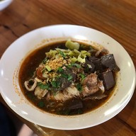 เมนูของร้าน ครัวบ้านคุ้ม & Coffee House กองบิน 41