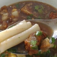 ก๋วยจั๊บน้ำข้น โก๋หนุ่ม