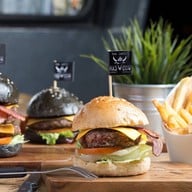 Madcow Burger ลาดพร้าว 71