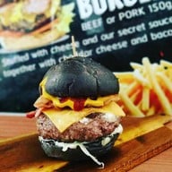 Madcow Burger ลาดพร้าว 71