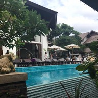 Samed Pavilion Resort & Restaurant อ่าวไผ่ เกาะเสม็ด