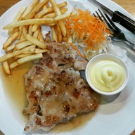 สเต็กเจแปนนิส สไตล์