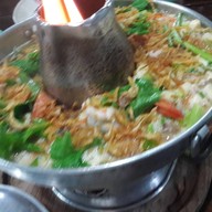 แอบอร่อย