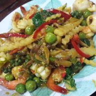 แอบอร่อย