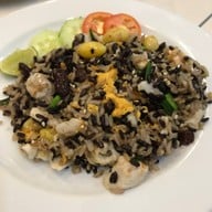 เมนูของร้าน ห้องอาหารเเพรว