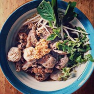 Ta-Lew-Bin (ตะหลิวบิน) สุขุมวิท 71