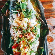 เมนูของร้าน บ้านต้นหอม (มะพร้าวน้ำหอม&อาหาร) บ้านต้นหอม (มะพร้าวน้ำหอม&อาหาร)