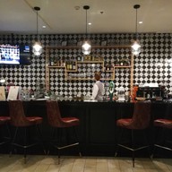 เมนูของร้าน The Twist Bar & Bistro