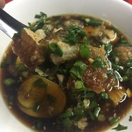 เจ๊นา ก๋วยจั๊บน้ำข้น