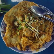 ผัดไทย หอยทอด