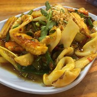 เมนูของร้าน ครัวเมืองลพ คนเมืองลิง