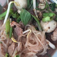 ก๋วยเตี๋ยวเรือตายม-รสเยี่ยม