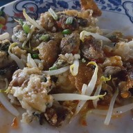 ผัดไทย หอยทอด