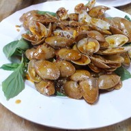 ครัวบุญอิ่ม