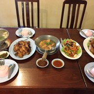 ครัววังเดือนห้า