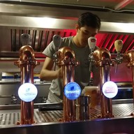 บรรยากาศ THE M.O.B FOOD TRUCK