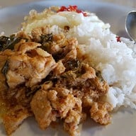 ข้าวแกงครัวต้นแก้ว