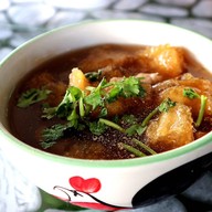 เมนูของร้าน ร้านราดหน้ากระเพราะปลาหม้อดิน กม.1 สัตหีบ