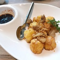 เมนูของร้าน แม่ยุ้ย ซอยราชครู