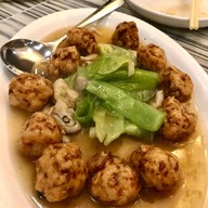 เมนูของร้าน ภัตตาคารพูลสิน วิสุทธิกษัตริย์