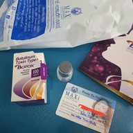 เมนูของร้าน MAXi Cosmetic Surgery