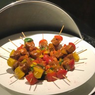 LIQUID BAR & CAFE @ Siri Sathorn Hotel