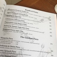 The Gardens of Dinsor Palace