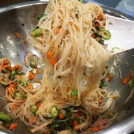 เมนูของร้าน ยำขนมจีนคุณวรรณ โลตัสพระราม4