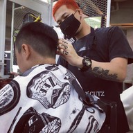 Never Say Cutz สยามสแควร์