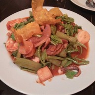 Saturn Pub&Restaurant gdktrt'yo