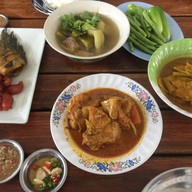 เมนูของร้าน ช้อนทอง ชวนทาน