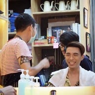 Tew's Barber Shop สยาม