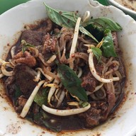 เตี๋ยวเรือ นายยะ ณ ฝั่งธน