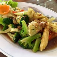 เมนูของร้าน หมากพลูซีฟู้ด