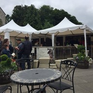 บรรยากาศ Bibury Trout Farm Bibury