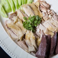 ก๋วยเตี๋ยวรสเด็ด ในเมือง