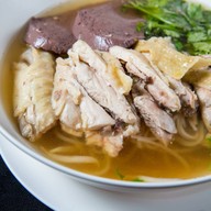 ก๋วยเตี๋ยวรสเด็ด ในเมือง