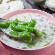 ก๋วยเตี๋ยวรสเด็ด ในเมือง