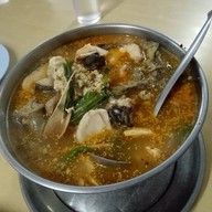 เมนูของร้าน ลุงเจิดปลาเผา