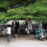 หน้าร้าน หลบมุม สาขา 2