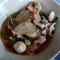 เมนูของร้าน เจ๊ษาชักธง