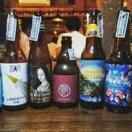 Buff Bar & Bistro สะพานควาย