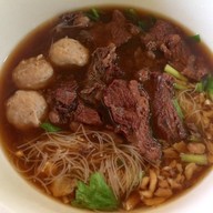 ก๋วยเตี๋ยว (สูตรไฮโซ)
