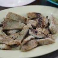 นมหมูย่าง