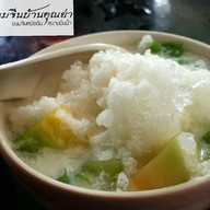 ร้านขนมจีนบ้านคุณย่า สนามบินน้ำ